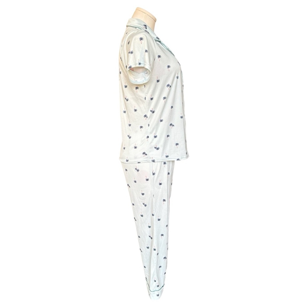 Rae Dunn palm Tree Capri PJ set- small - Picture 5 of 8